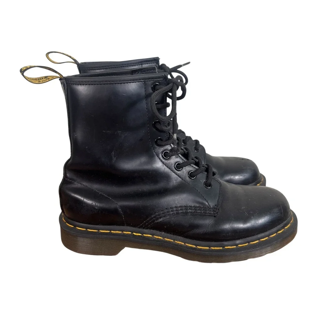 Dr. Martens 1460 Smooth Leather 8-Eye Combat Boots Black Yellow Stitching Sz 8